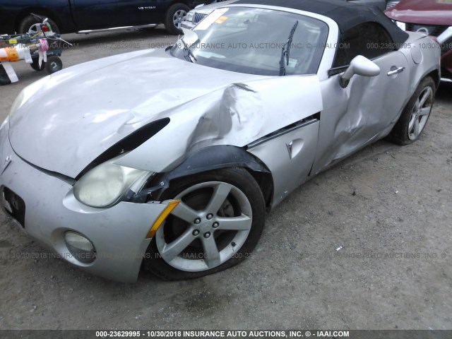 1G2MC35B78Y118780 - 2008 PONTIAC SOLSTICE SILVER photo 6