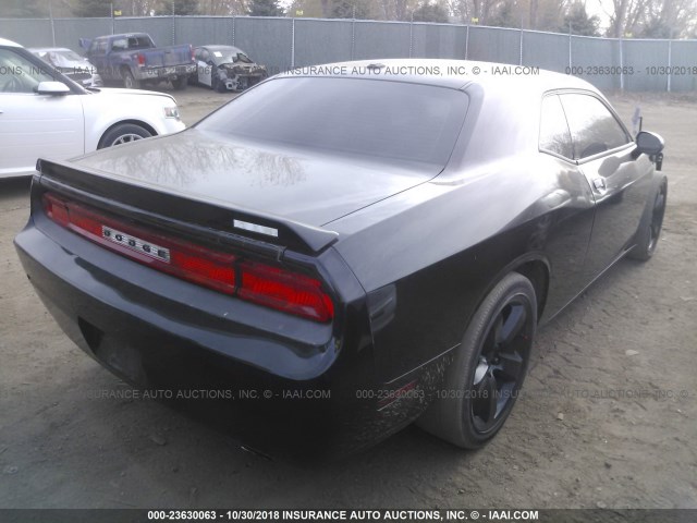 2C3CDYCJ4CH153215 - 2012 DODGE CHALLENGER SRT-8 BLACK photo 4