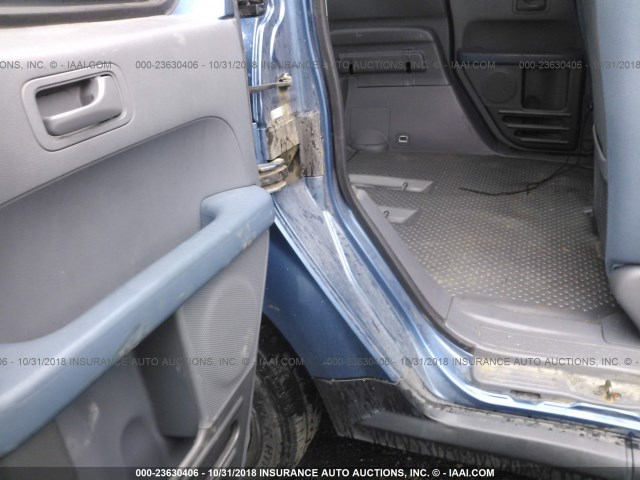 5J6YH27726L015109 - 2006 HONDA ELEMENT EX BLUE photo 8