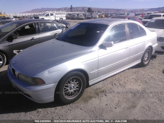 WBADT43482GY95985 - 2002 BMW 525 I AUTOMATIC SILVER photo 2
