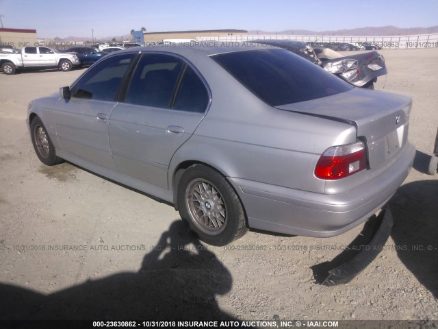 WBADT43482GY95985 - 2002 BMW 525 I AUTOMATIC SILVER photo 3