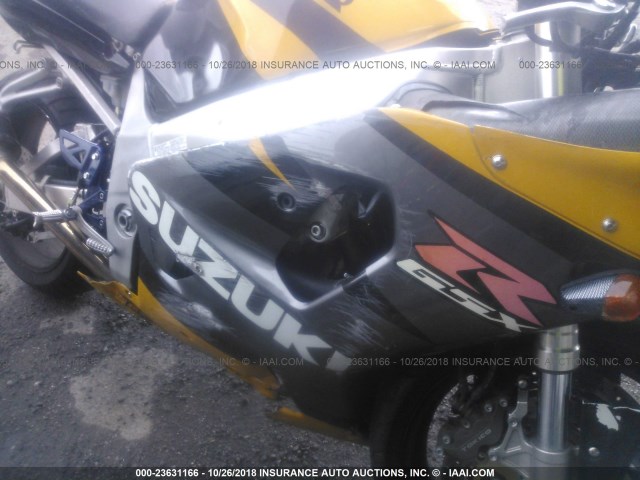 JS1GR7HA932101907 - 2003 SUZUKI GSX-R750 YELLOW photo 10