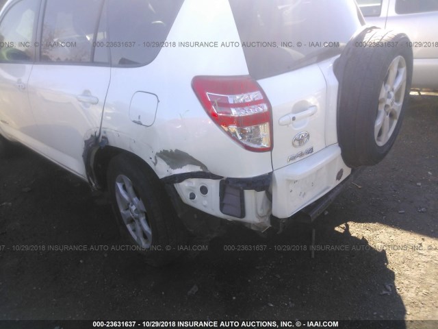 2T3YK4DV8BW009974 - 2011 TOYOTA RAV4 LIMITED WHITE photo 6