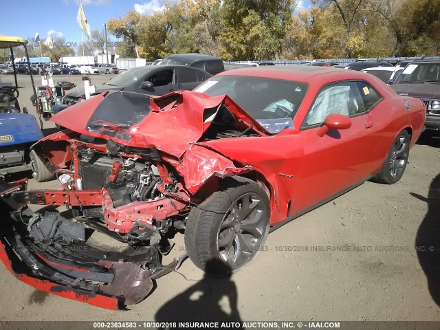 2C3CDZAT2FH823536 - 2015 DODGE CHALLENGER SXT RED photo 2