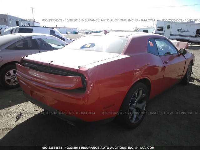 2C3CDZAT2FH823536 - 2015 DODGE CHALLENGER SXT RED photo 4