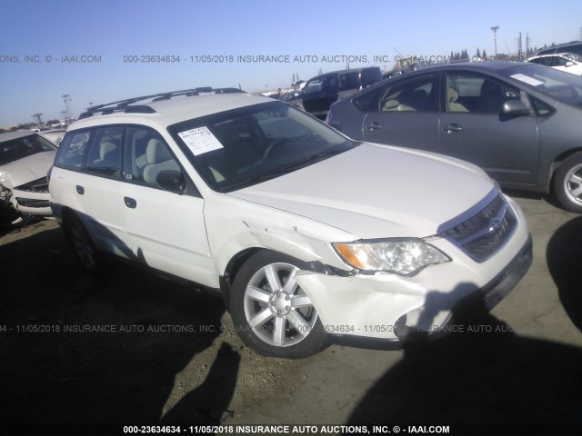 4S4BP61C187335282 - 2008 SUBARU OUTBACK 2.5I WHITE photo 1