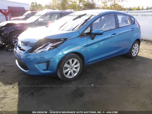 3FADP4EJ9CM110607 - 2012 FORD FIESTA SE BLUE photo 2