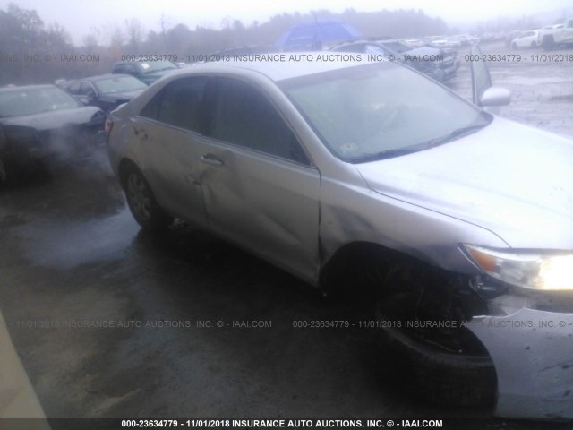 4T4BF3EK5BR132591 - 2011 TOYOTA CAMRY SE/LE/XLE SILVER photo 6