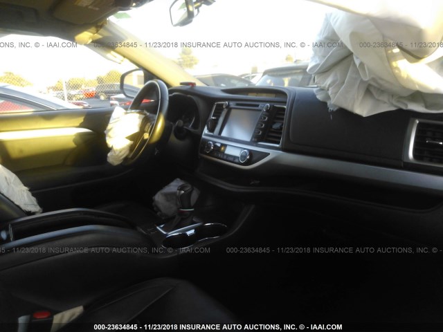 5TDKKRFH2ES004477 - 2014 TOYOTA HIGHLANDER XLE შავი ფოტო 5