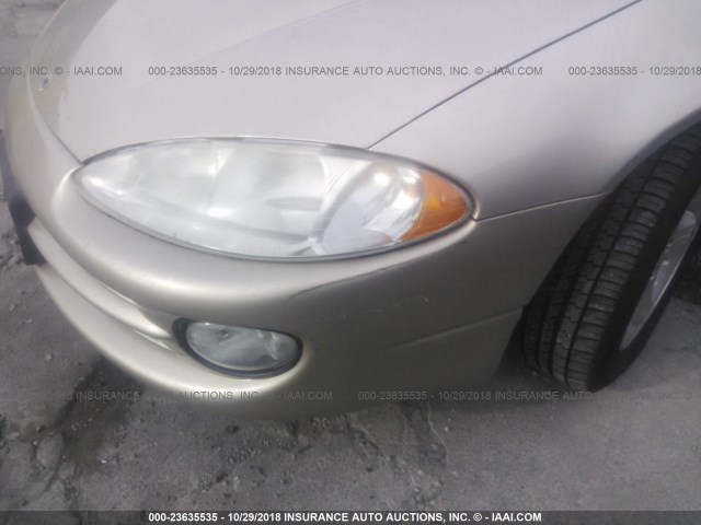 2B3HD56M54H687669 - 2004 DODGE INTREPID ES/SXT 金色 照片 6