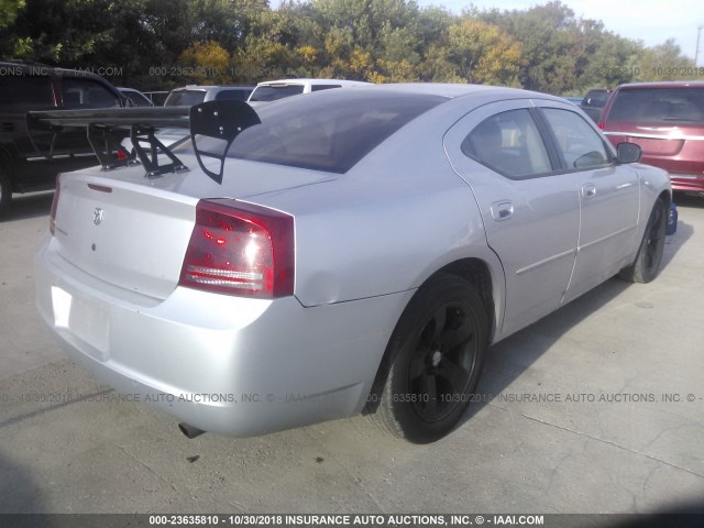 2B3LA43R67H780220 - 2007 DODGE CHARGER SE/SXT SILVER photo 4