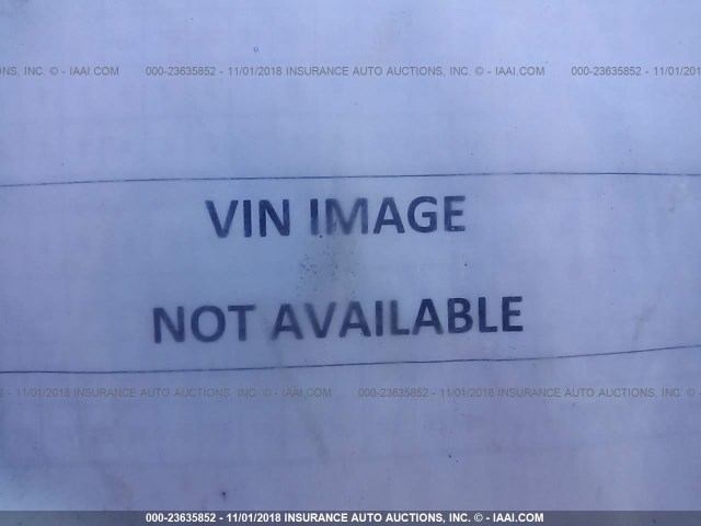 5LMFU28R34LJ18697 - 2004 LINCOLN NAVIGATOR 金色 照片 9