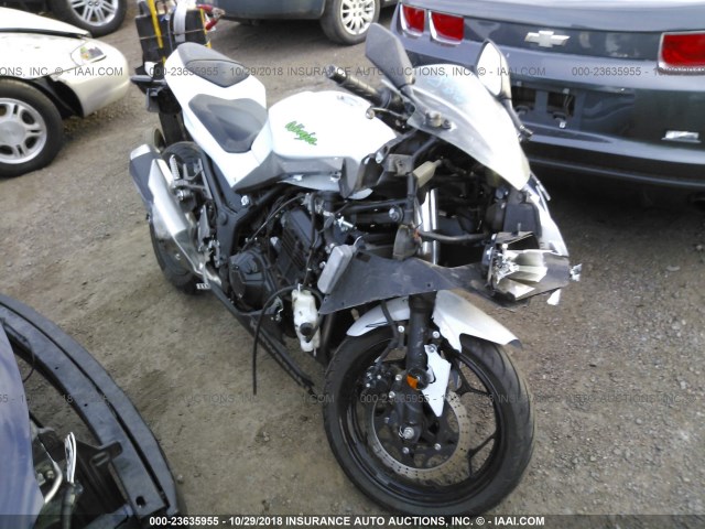 JKAEX8A18FA012062 - 2015 KAWASAKI EX300 A WHITE photo 1