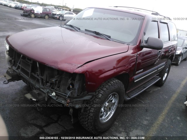 1GNEK13ZX2J146197 - 2002 CHEVROLET TAHOE K1500 RED photo 2