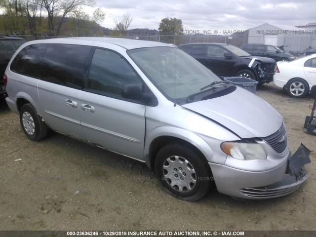 2C8GP24R03R304615 - 2003 CHRYSLER TOWN & COUNTRY  SILVER photo 1