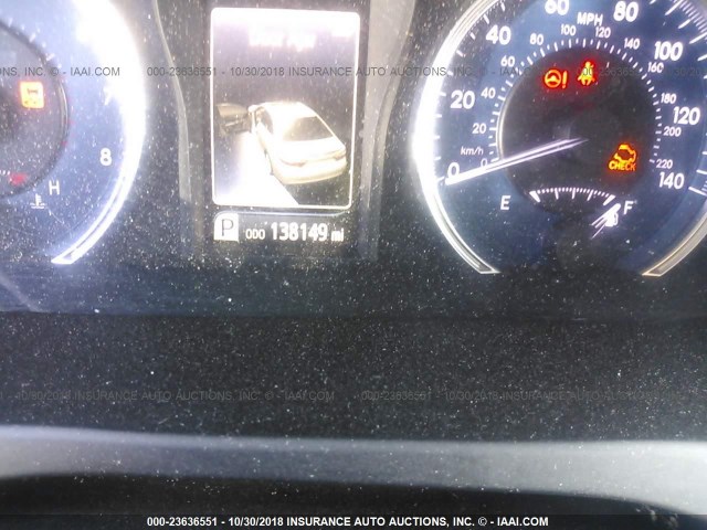 4T1BF1FK1HU285250 - 2017 TOYOTA CAMRY LE/XLE/SE/XSE WHITE photo 7