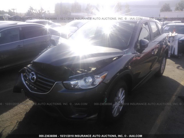 JM3KE2BY7G0791637 - 2016 MAZDA CX-5 SPORT GRAY photo 2