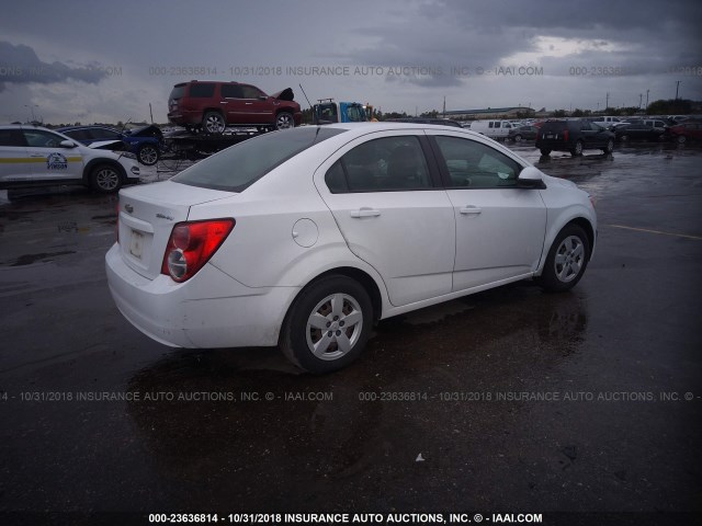 1G1JA5SH1E4143789 - 2014 CHEVROLET SONIC LS 白色 照片 4