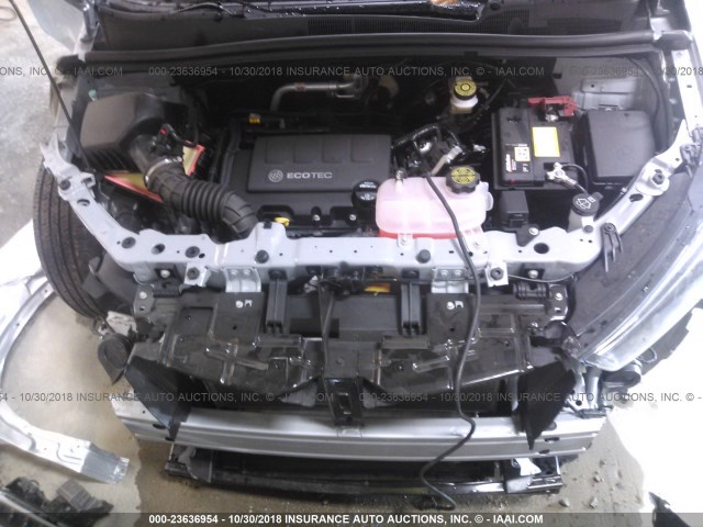 KL4CJESB0JB721702 - 2018 BUICK ENCORE PREFERRED Күміс фото 10