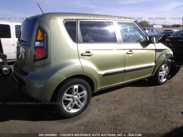 KNDJT2A27B7329702 - 2011 KIA SOUL +/!/SPORT GREEN photo 4