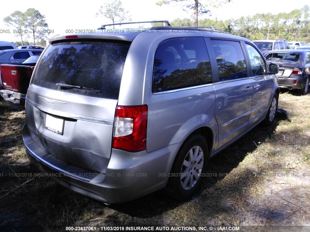 2C4RC1BGXER444207 - 2014 CHRYSLER TOWN & COUNTRY TOURING SILVER photo 4