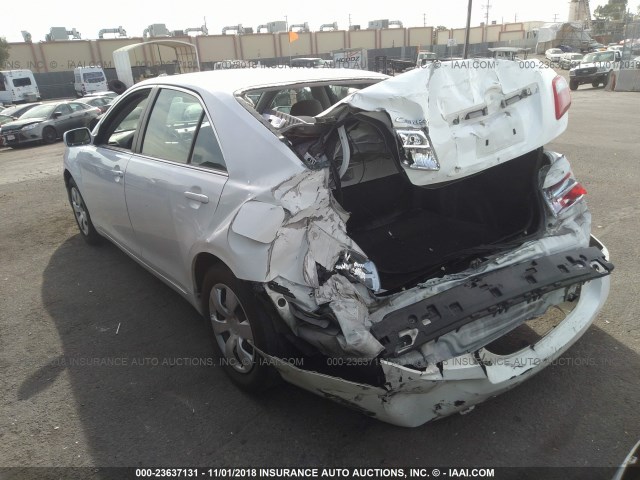 4T1BE46KX9U855977 - 2009 TOYOTA CAMRY SE/LE/XLE WHITE photo 3