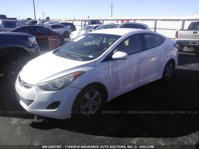 5NPDH4AE3DH267265 - 2013 HYUNDAI ELANTRA GLS/LIMITED WHITE photo 2