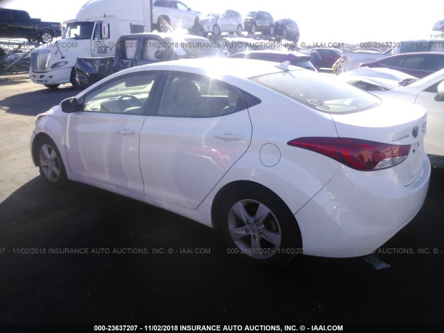 5NPDH4AE3DH267265 - 2013 HYUNDAI ELANTRA GLS/LIMITED WHITE photo 3