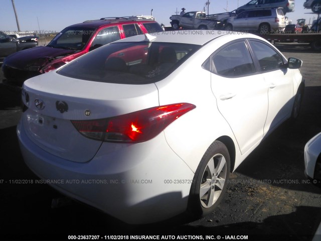 5NPDH4AE3DH267265 - 2013 HYUNDAI ELANTRA GLS/LIMITED WHITE photo 4