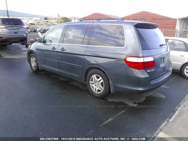 5FNRL386X6B453092 - 2006 HONDA ODYSSEY EXL GRAY photo 3