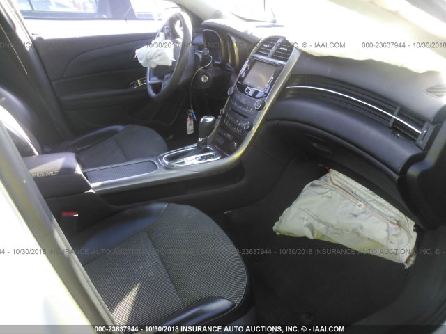 1G11C5SA1DF192698 - 2013 CHEVROLET MALIBU 1LT WHITE photo 5