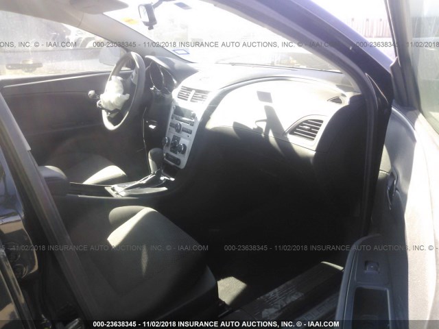 1G1ZC5E04CF336345 - 2012 CHEVROLET MALIBU 1LT BLACK photo 5