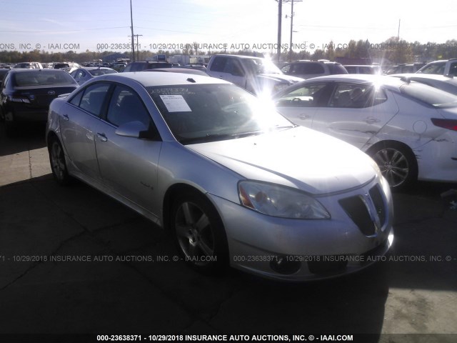 1G2ZM577394195758 - 2009 PONTIAC G6 GXP SILVER photo 1