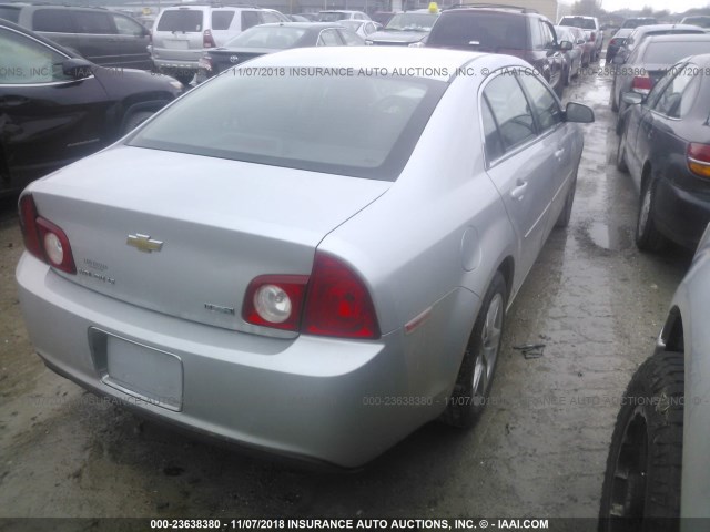 1G1ZC5E08AF323580 - 2010 CHEVROLET MALIBU 1LT SILVER photo 4