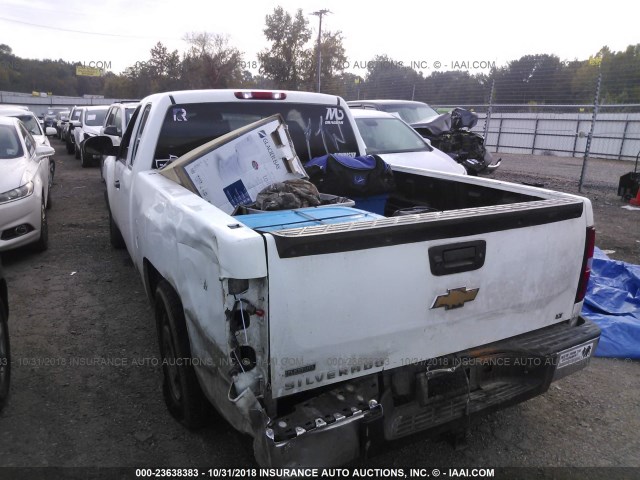 1GCEC19C68Z209170 - 2008 CHEVROLET SILVERADO C1500 WHITE photo 3