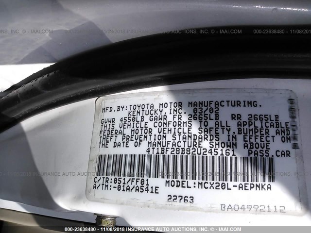 4T1BF28B82U245161 - 2002 TOYOTA AVALON XL/XLS WHITE photo 9