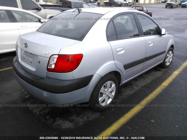 KNADE123086431296 - 2008 KIA RIO LX/SX SILVER photo 4