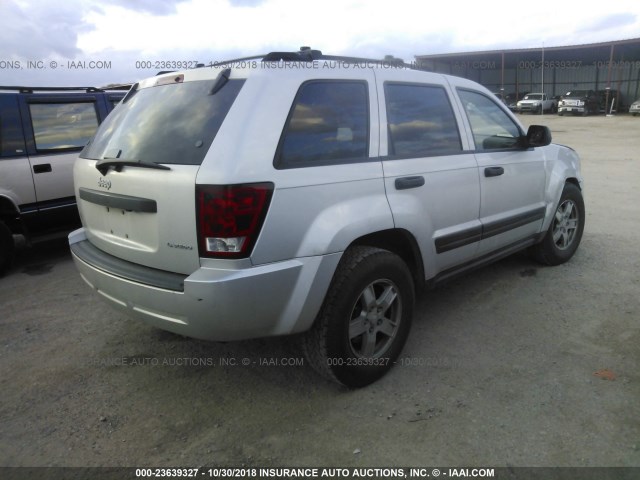 1J4GS48K75C569465 - 2005 JEEP GRAND CHEROKEE LAREDO/COLUMBIA/FREEDOM 银色 照片 4