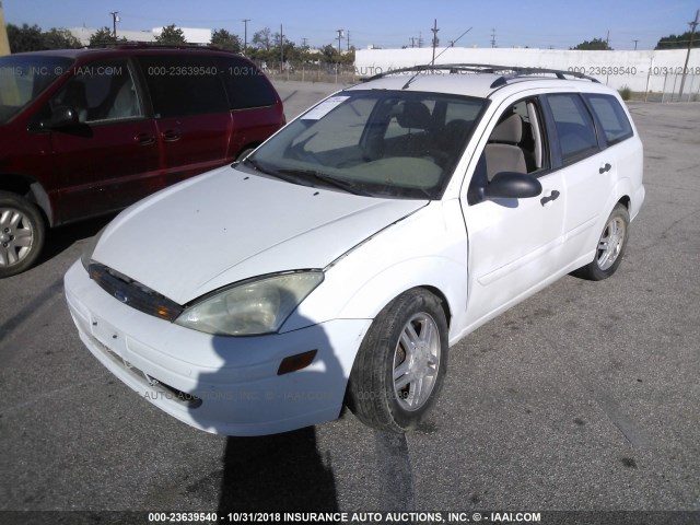 1FAFP36311W181963 - 2001 FORD FOCUS SE/SE COMFORT WHITE photo 2