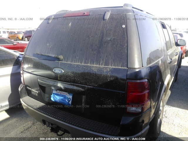 1FMZU64E32ZA70820 - 2002 FORD EXPLORER EDDIE BAUER BLACK photo 4