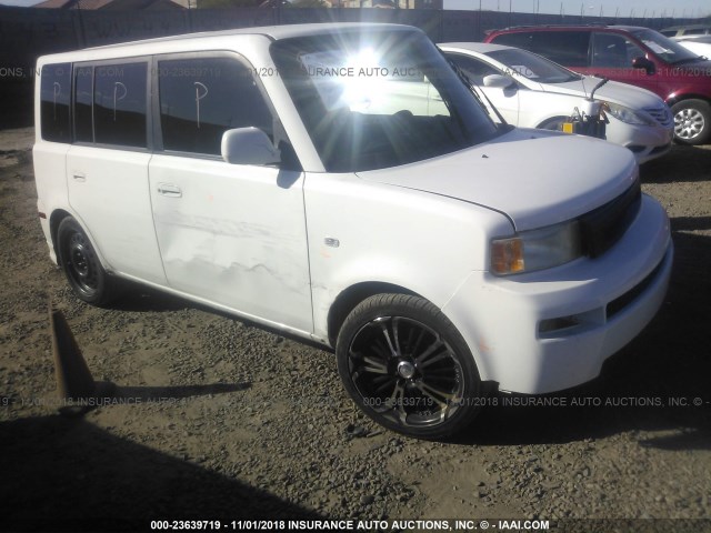 JTLKT324554015731 - 2005 TOYOTA SCION XB Ақ фото 1