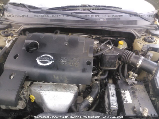 1N4AL11D52C151717 - 2002 NISSAN ALTIMA S/SL GOLD photo 10