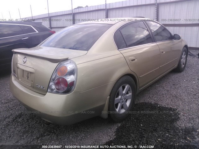 1N4AL11D52C151717 - 2002 NISSAN ALTIMA S/SL GOLD photo 4