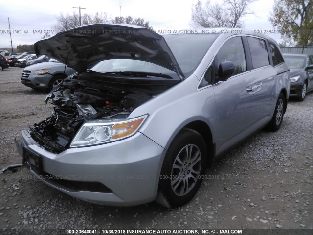 5FNRL5H65DB085185 - 2013 HONDA ODYSSEY EXL SILVER photo 2