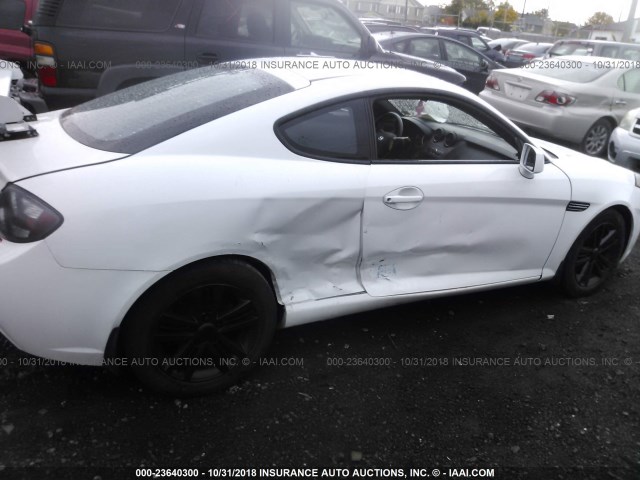 KMHHM66D48U266013 - 2008 HYUNDAI TIBURON WHITE photo 6