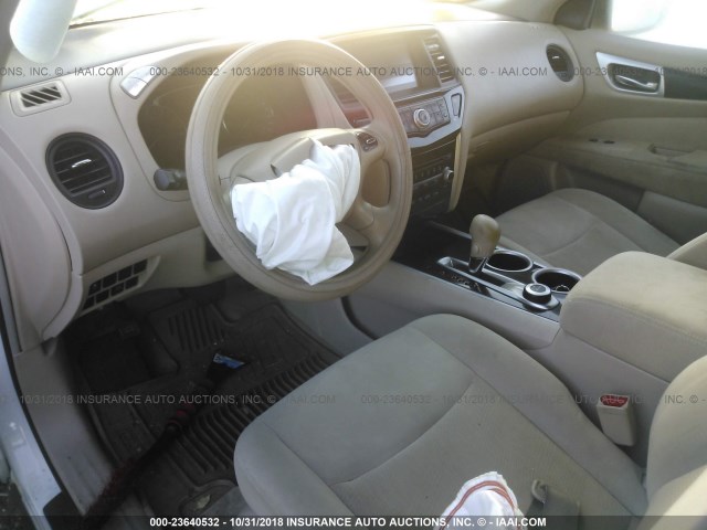 5N1AR2MM2DC632016 - 2013 NISSAN PATHFINDER S/SV/SL/PLATINUM WHITE photo 5