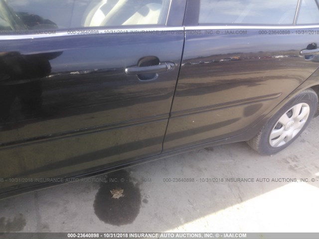 JTDBE32K130242178 - 2003 TOYOTA CAMRY LE/XLE 黑色 照片 6