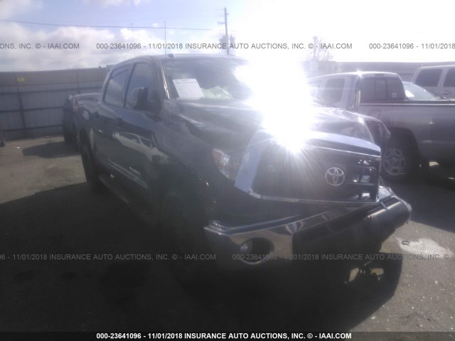 5TFEM5F1XDX063868 - 2013 TOYOTA TUNDRA CREWMAX SR5 BLACK photo 1