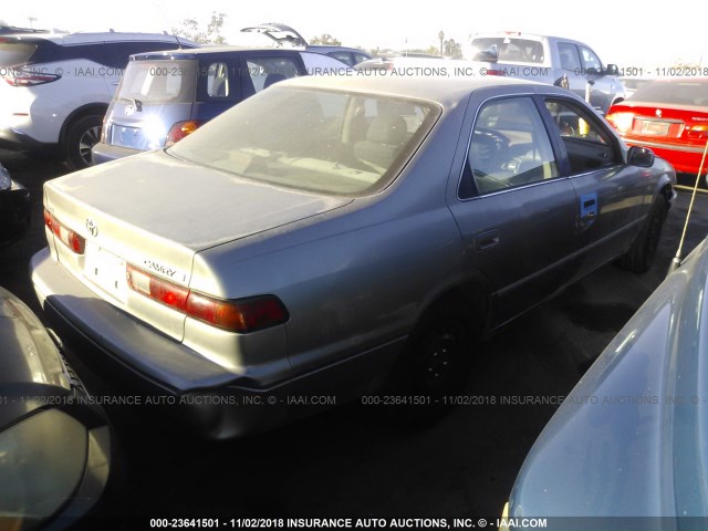 JT2BG22K1V0028923 - 1997 TOYOTA CAMRY LE/XLE ყავისფერი ფოტო 4