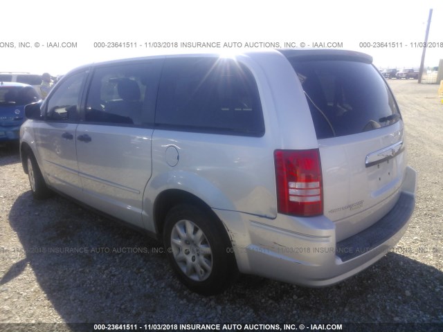 2A8HR44H38R724890 - 2008 CHRYSLER TOWN & COUNTRY LX SILVER photo 3